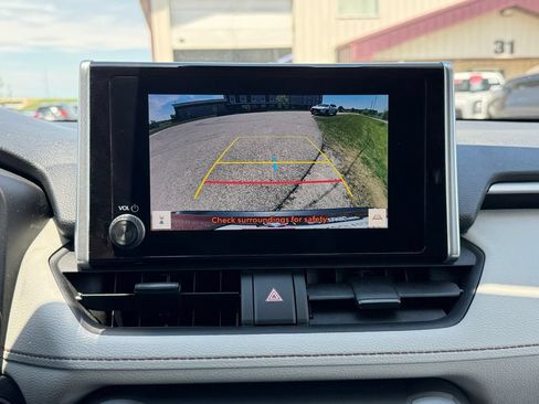 Certified 2023 Toyota RAV4 XLE w/ Convenience Package AWD/4WD image 22