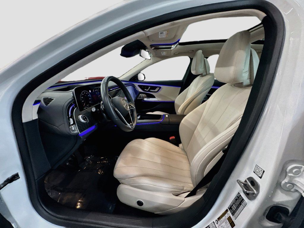 Used 2026 Mercedes-Benz E 350 4MATIC Sedan image 24