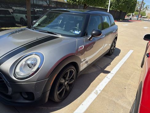 Used 2016 MINI Cooper Clubman image 10
