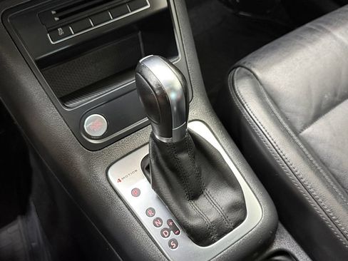 Used 2013 Volkswagen Tiguan S AWD/4WD image 15