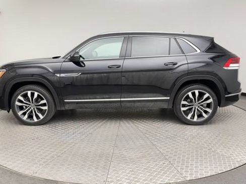 Used 2023 Volkswagen Atlas Cross Sport SEL Premium R-Line AWD/4WD image 5