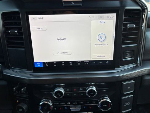 New 2026 Ford F250 Lariat w/ Black Appearance Package image 33