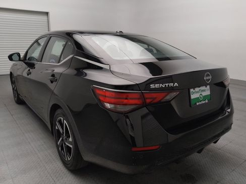 Used 2025 Nissan Sentra SV FWD image 5