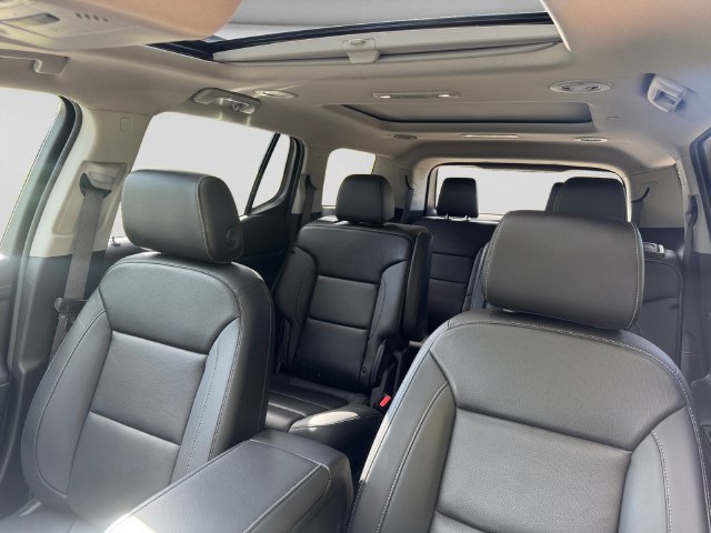 Used 2023 GMC Acadia SLT w/ Preferred Package AWD/4WD image 21