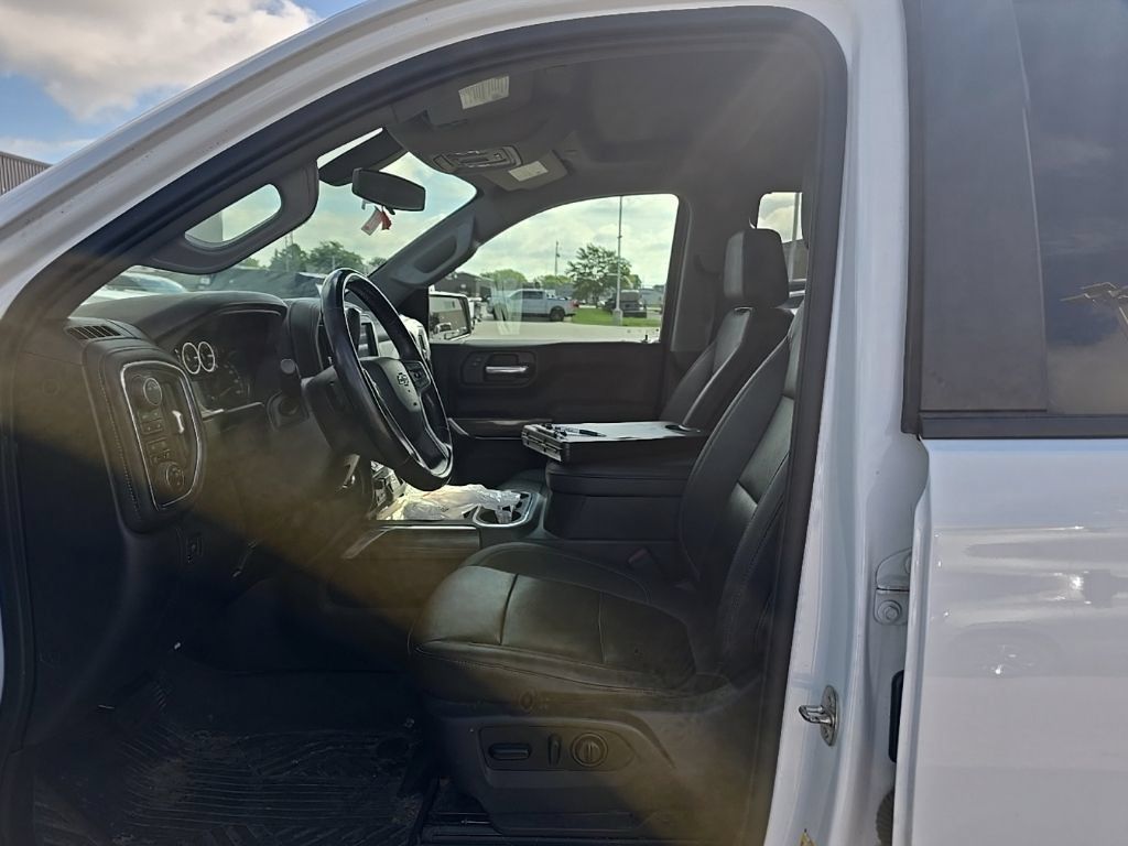 Used 2021 Chevrolet Silverado 1500 LT Trail Boss AWD/4WD image 11
