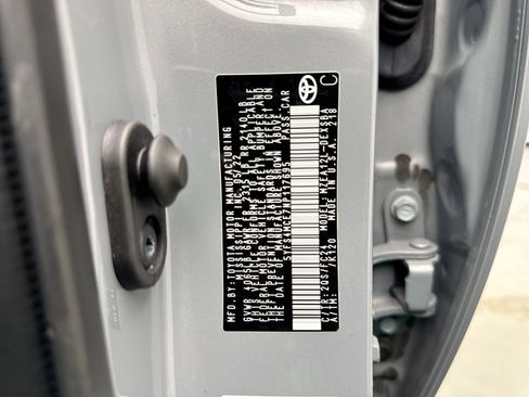 Used 2022 Toyota Corolla SE image 23