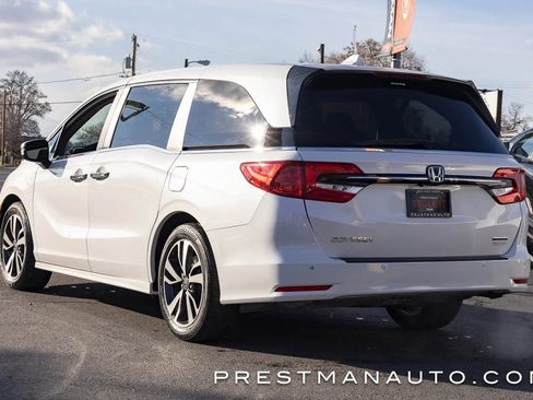 Used 2024 Honda Odyssey Touring image 18