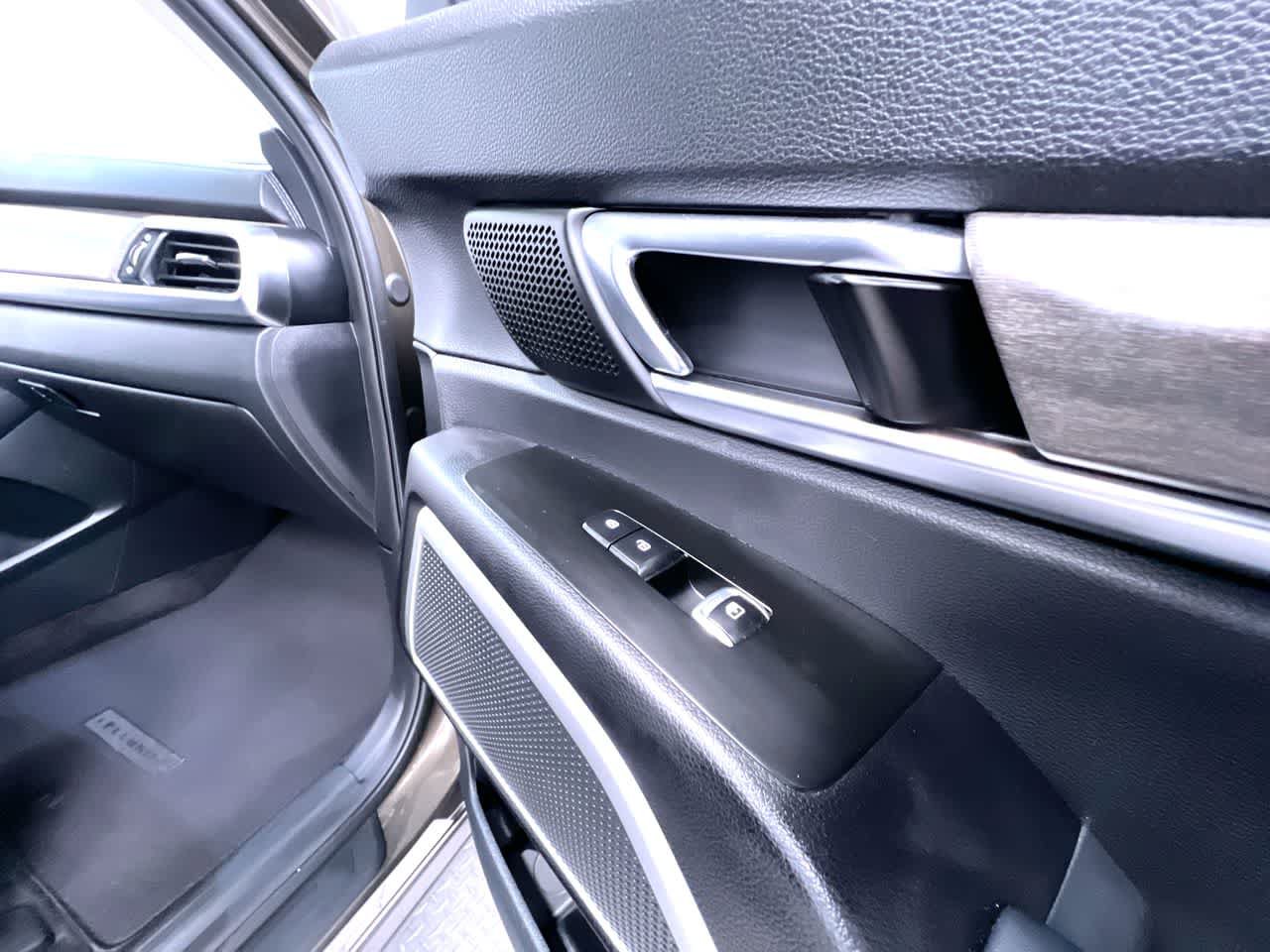 Used 2020 Kia Telluride EX w/ EX Premium Package AWD/4WD image 38