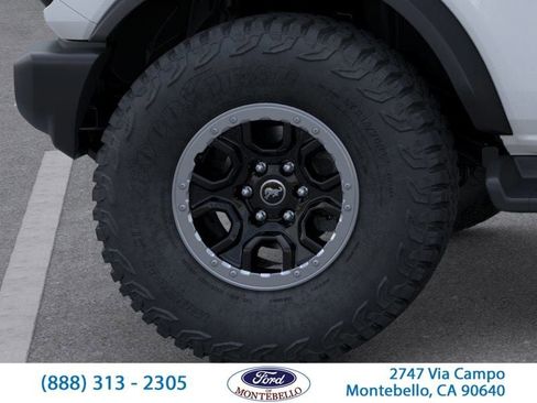 New 2026 Ford Bronco Outer Banks w/ Sasquatch Package AWD/4WD image 21