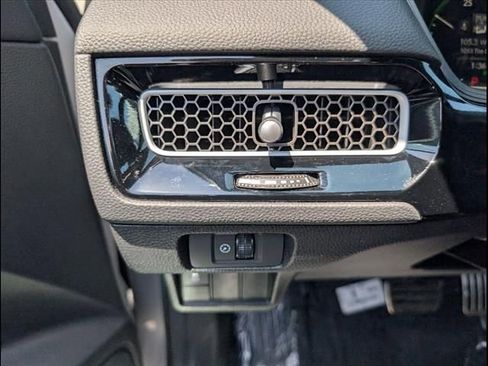 Certified 2025 Honda Civic Sport Touring image 15