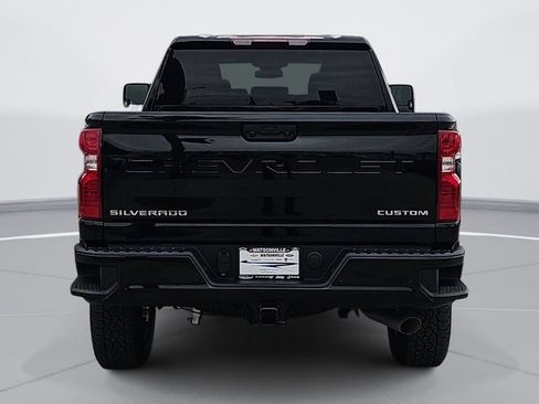 New 2026 Chevrolet Silverado 2500 Custom w/ Custom Value Package AWD/4WD image 4