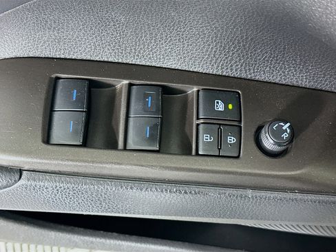 Used 2023 Toyota Camry LE image 14