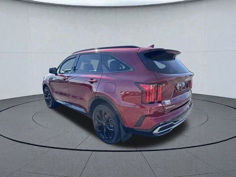 Used 2023 Kia Sorento SX image 7