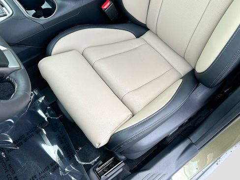 Certified 2025 Subaru Outback Limited AWD/4WD image 20