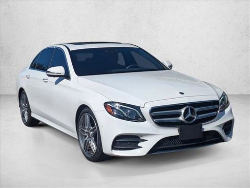 Used 2019 Mercedes-Benz E 300 image 3