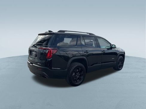 Used 2023 GMC Acadia AT4 w/ Technology Package AWD/4WD image 8