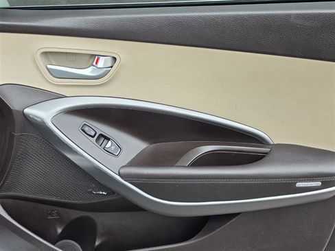 Used 2018 Hyundai Santa Fe Sport w/ 2.4L Tech Package 04 AWD/4WD image 35