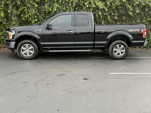 Used 2018 Ford F150 XLT w/ Equipment Group 302A Luxury image 6