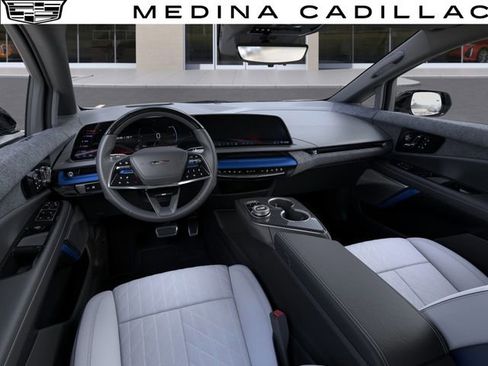 New 2026 Cadillac Optiq V AWD/4WD image 16