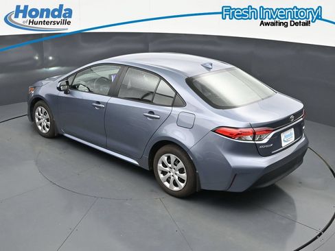 Used 2025 Toyota Corolla LE FWD image 22