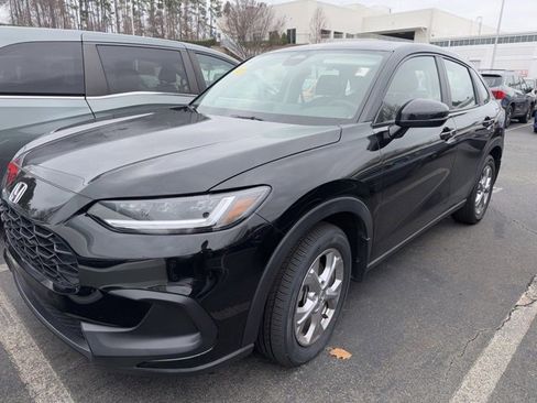 Certified 2024 Honda HR-V LX image 1