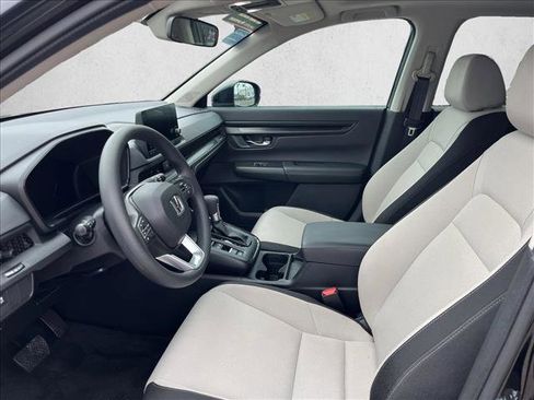 Used 2025 Honda CR-V EX image 9