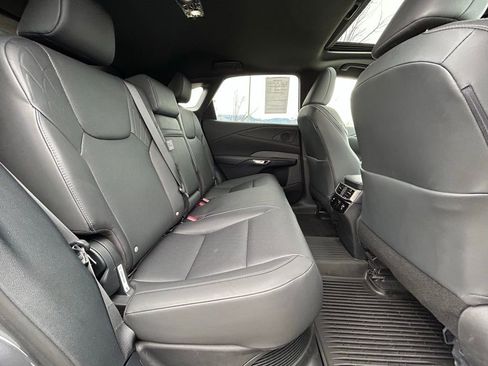 Used 2024 Lexus RX 350 image 31