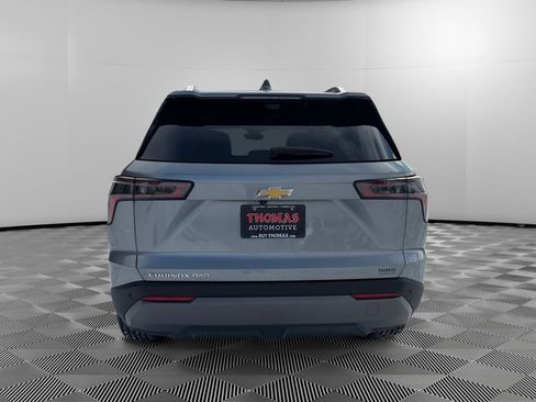 Used 2025 Chevrolet Equinox LT w/ Convenience Package II image 6