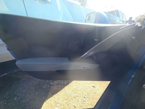 Used 2016 Chevrolet Corvette Stingray Coupe w/ 2LT Preferred Equipment Group image 8