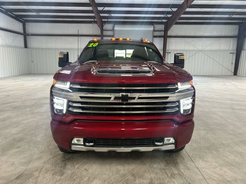 Used 2020 Chevrolet Silverado 2500 High Country w/ Technology Package image 8