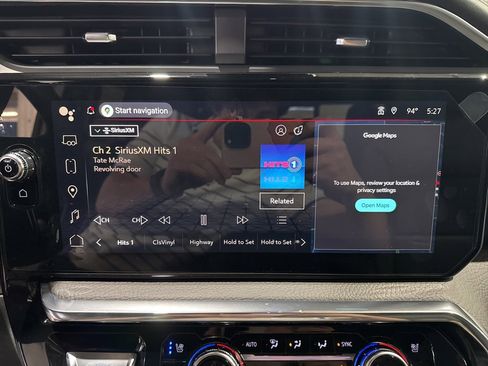 New 2025 GMC Sierra 2500 Denali w/ Denali Reserve Package image 27