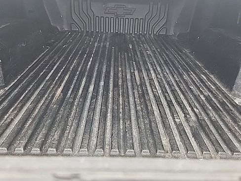 Used 2020 Chevrolet Silverado 1500 LT w/ Trailering Package image 6