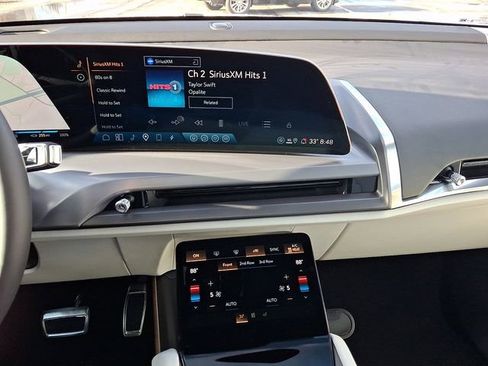 New 2026 Cadillac Vistiq Luxury AWD/4WD image 11