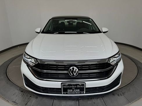 Used 2024 Volkswagen Jetta SE image 12