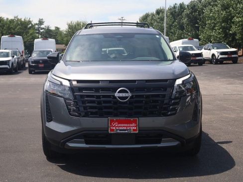 New 2026 Nissan Pathfinder SL w/ SL Premium Package AWD/4WD image 3