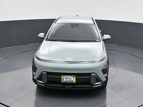 New 2026 Hyundai Kona SE image 14