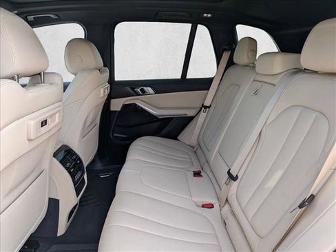 Used 2019 BMW X5 xDrive40i w/ Convenience Package AWD/4WD image 20