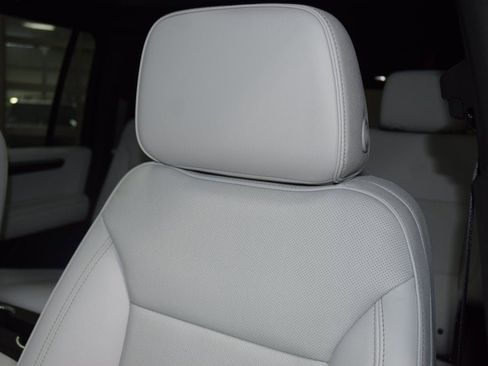 New 2026 Chevrolet Suburban Premier w/ Sun And Tow Package image 42