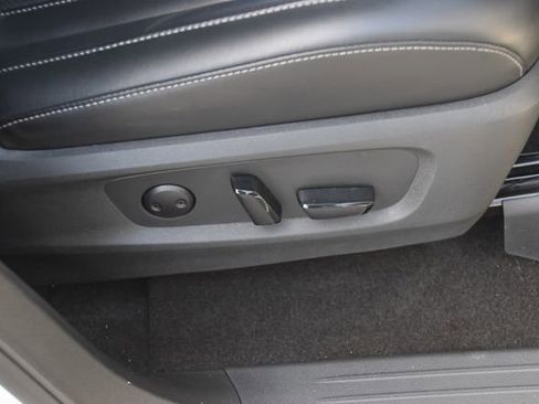 Used 2025 INFINITI QX60 Luxe image 34