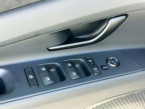 Used 2025 Hyundai Elantra N FWD image 18
