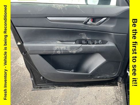 Used 2018 MAZDA CX-5 Touring image 10