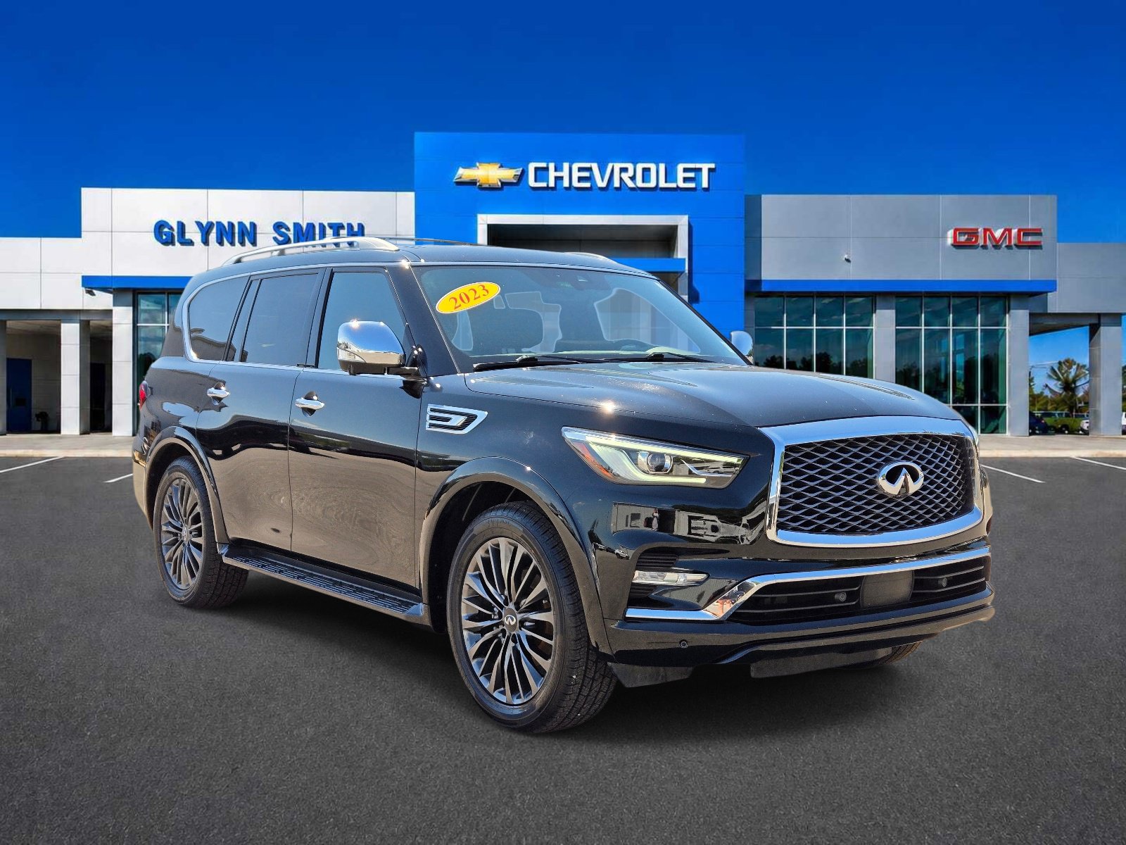 Used 2023 INFINITI QX80 Sensory w/ All-Season Package RWD image 5