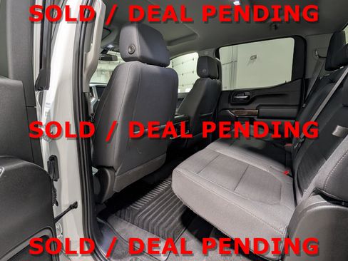 Used 2022 GMC Sierra 1500 Elevation image 17