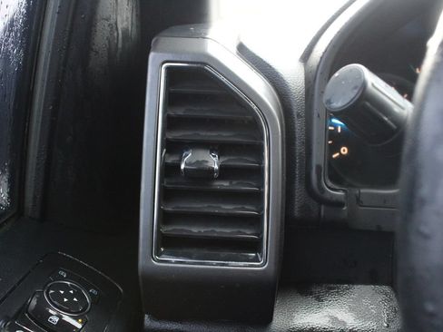 Used 2017 Ford F150 XLT w/ Equipment Group 301A Mid AWD/4WD image 7