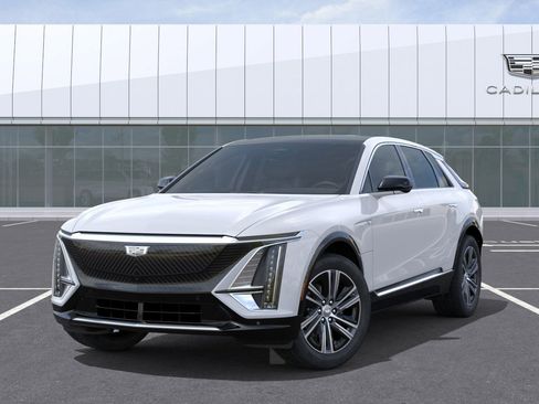 New 2026 Cadillac Lyriq Luxury image 6
