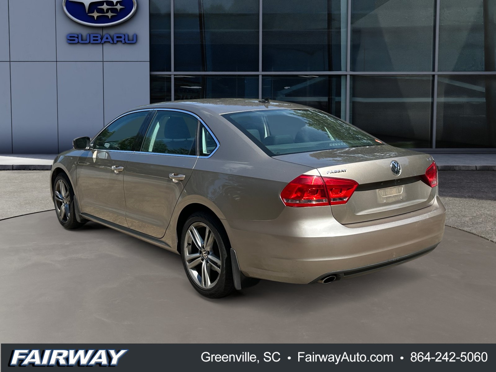 Used 2015 Volkswagen Passat TDI SE FWD image 3