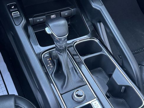 Used 2020 Kia Telluride S w/ S 8 Passenger Seating Package image 13