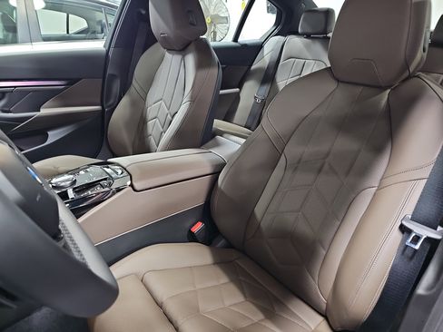 New 2027 BMW 530i xDrive AWD/4WD image 17