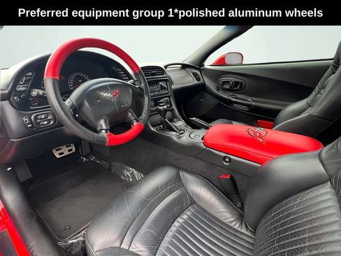 Used 2003 Chevrolet Corvette Coupe w/ Preferred Equipment Group RWD image 15