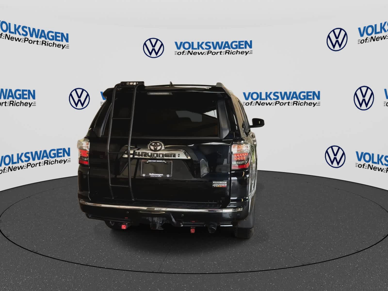 Used 2021 Toyota 4Runner Limited AWD/4WD image 7